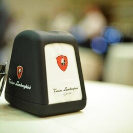 Șervețele de la Tonino Lamborghini